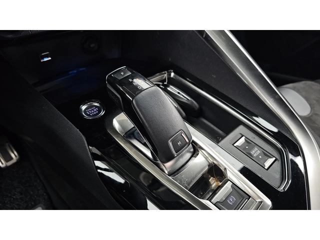 Peugeot 3008 1.5 BlueHDi GT | Distronic | Massage | Ел. седалки - автомобили, коли, обяви за нови и употребявани 6