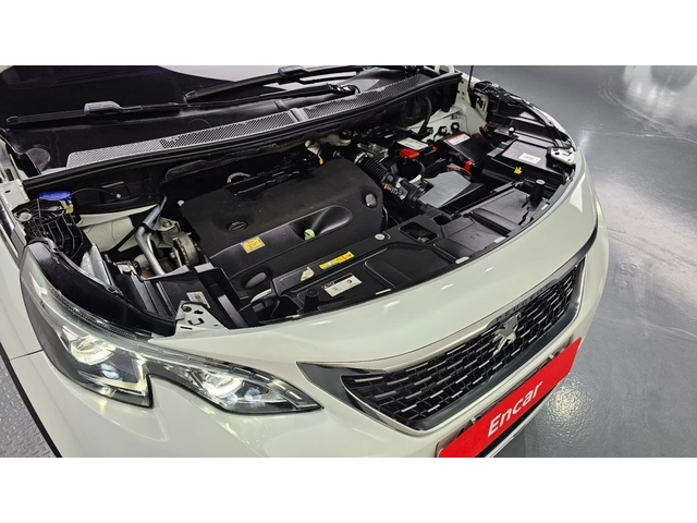 Peugeot 3008 2.0 BlueHDi GT | Адаптивен круиз| Масаж| Панорамa - автомобили, коли, обяви за нови и употребявани 11