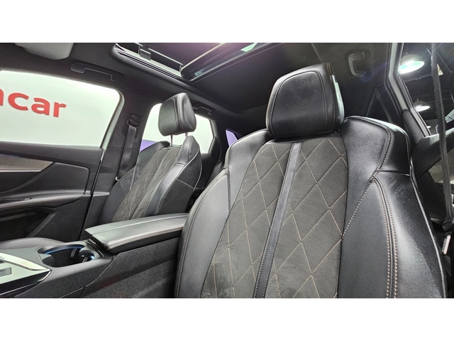 Peugeot 3008 2.0 BlueHDi GT | Адаптивен круиз| Масаж| Панорамa - автомобили, коли, обяви за нови и употребявани 14