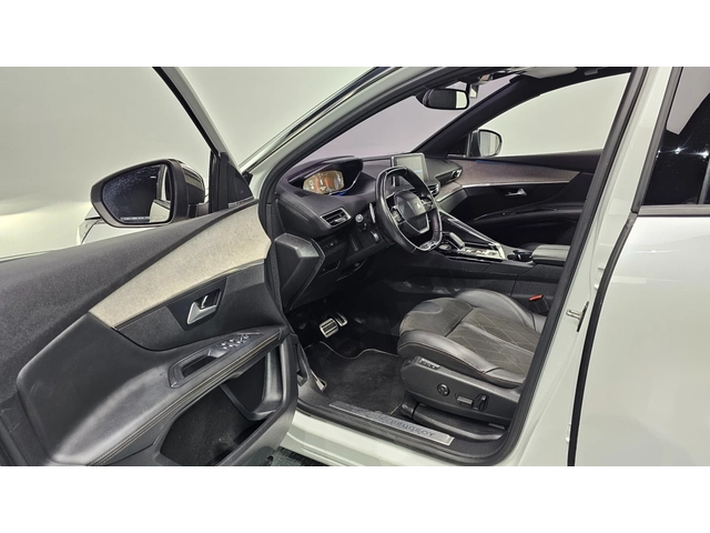 Peugeot 3008 2.0 BlueHDi GT | Адаптивен круиз| Масаж| Панорамa - автомобили, коли, обяви за нови и употребявани 9