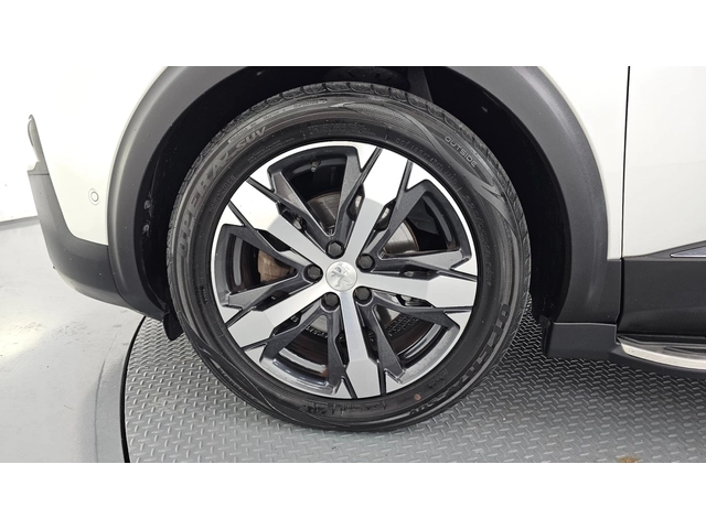Peugeot 3008 2.0 BlueHDi GT | Адаптивен круиз | Панорама - автомобили, коли, обяви за нови и употребявани 15