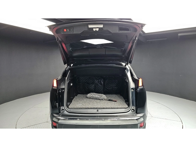 Peugeot 3008 | Панорама | Масаж | Кожа | Навигация - автомобили, коли, обяви за нови и употребявани 3