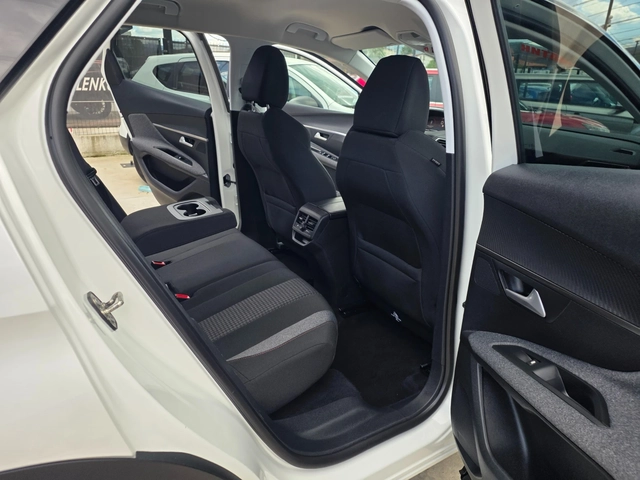 Peugeot 3008 1.2I-131к.с EURO 6b-НАВИГАЦИЯ-ШВЕЙЦАРИЯ - автомобили, коли, обяви за нови и употребявани 13
