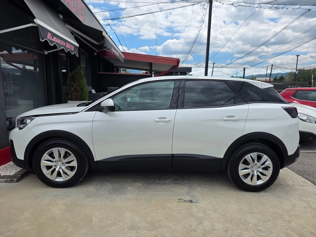 Peugeot 3008 1.2I-131к.с EURO 6b-НАВИГАЦИЯ-ШВЕЙЦАРИЯ - автомобили, коли, обяви за нови и употребявани 3