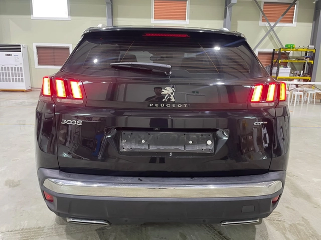 Peugeot 3008 2.0 BlueHDi ! GT Line ! - автомобили, коли, обяви за нови и употребявани 4