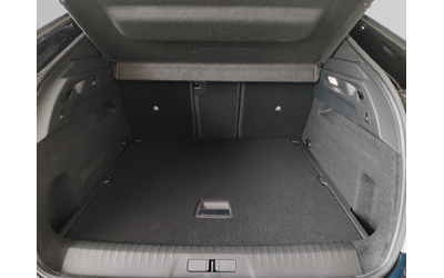 Peugeot 3008 е-3008 GT Electric 157 кВ 210 к.с. - автомобили, коли, обяви за нови и употребявани 10