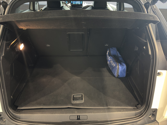 Peugeot 3008 GT 1.6 Plug-in HYBRID 4WD 300 e-EAT8 EURO 6 - автомобили, коли, обяви за нови и употребявани 12