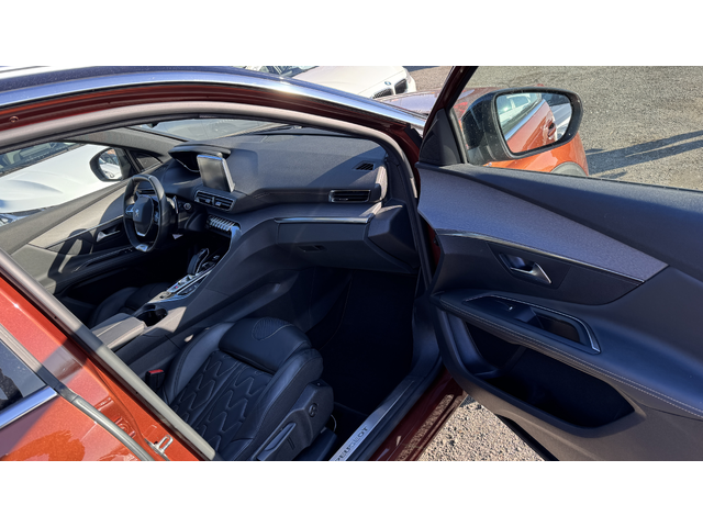 Peugeot 3008 GT+ 1.6T Hybrid4! Внос Швейцария! 4Х4 - автомобили, коли, обяви за нови и употребявани 13