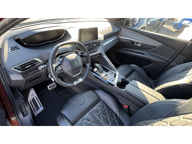 Peugeot 3008 GT+ 1.6T Hybrid4! Внос Швейцария! 4Х4 - автомобили, коли, обяви за нови и употребявани 9