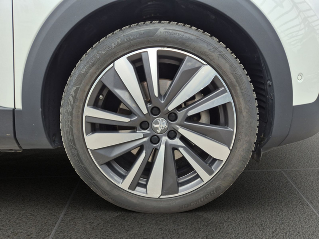 Peugeot 3008 GT - автомобили, коли, обяви за нови и употребявани 16