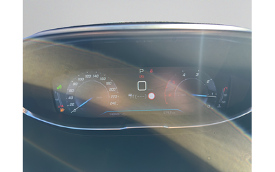 Peugeot 3008 GT 2.0 BlueHDi 180 EAT8 EURO 6.2 - автомобили, коли, обяви за нови и употребявани 12