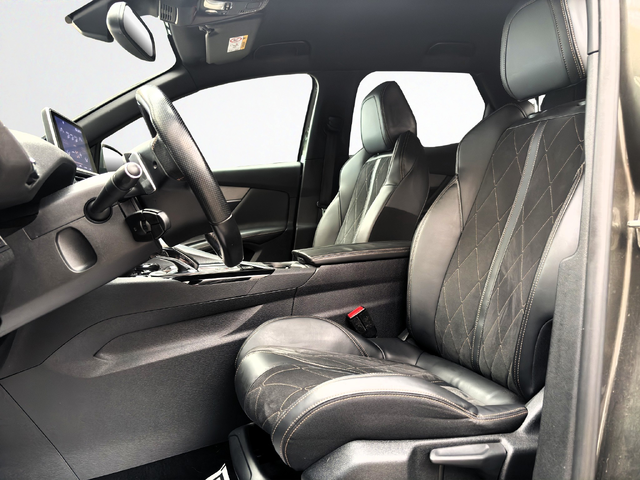 Peugeot 3008 GT 2.0 e-HDi 180 EAT6 - автомобили, коли, обяви за нови и употребявани 9