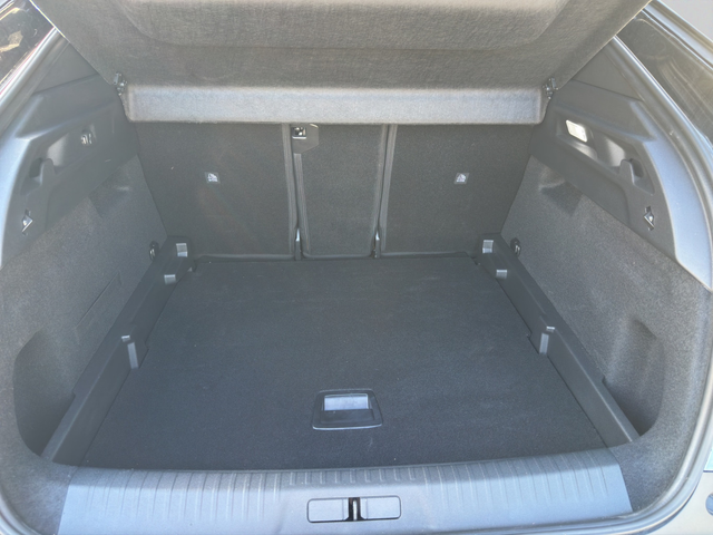 Peugeot 3008 GТ - автомобили, коли, обяви за нови и употребявани 4