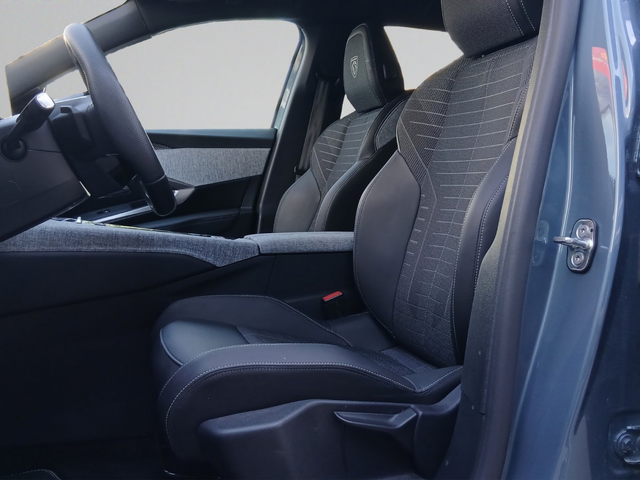 Peugeot 3008 GT - автомобили, коли, обяви за нови и употребявани 9