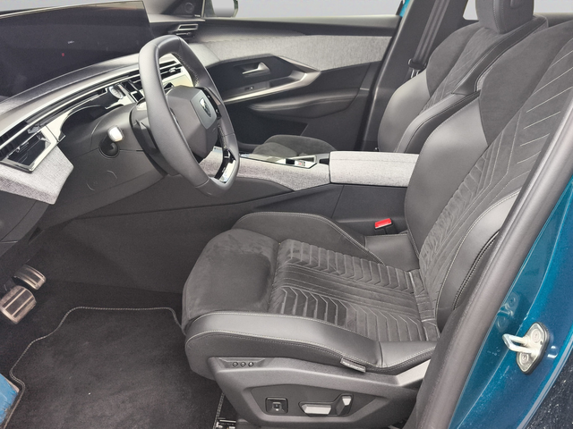 Peugeot 3008 GT Electric 157 кВ 210 к.с. - автомобили, коли, обяви за нови и употребявани 8