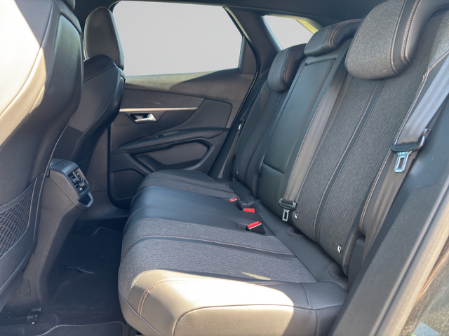 Peugeot 3008 GT Line 1.6 e-HDi 120 BVM6 - автомобили, коли, обяви за нови и употребявани 12