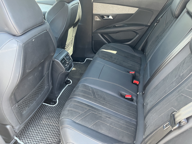 Peugeot 3008 GT Pack Plug-in Hybrid - автомобили, коли, обяви за нови и употребявани 13