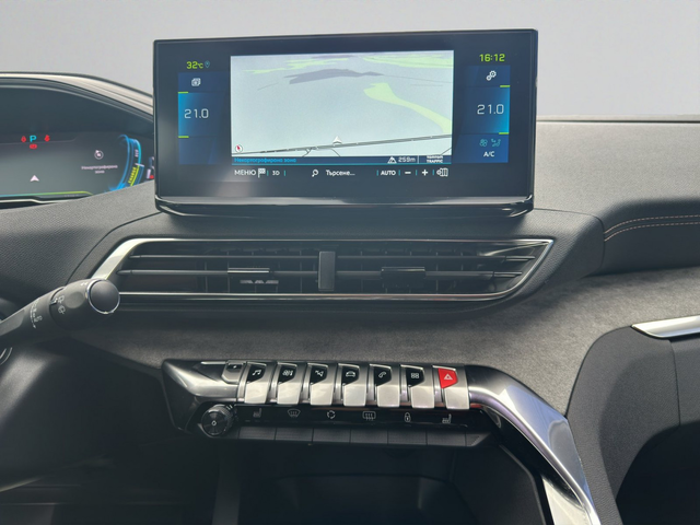 Peugeot 3008 New Line Up GT PACK 1.6 Plug-in HYBRID 4WD 300 e-EAT8 EURO 6 - автомобили, коли, обяви за нови и употребявани 15