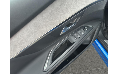 Peugeot 3008 New Line Up GT PACK 1.6 Plug-in HYBRID 4WD 300 e-EAT8 EURO 6 - автомобили, коли, обяви за нови и употребявани 16