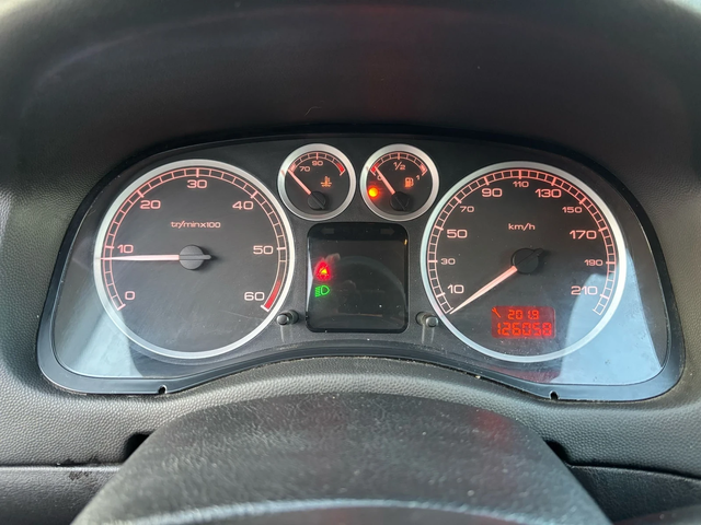 Peugeot 307 2, 000HDI EURO4 - автомобили, коли, обяви за нови и употребявани 12