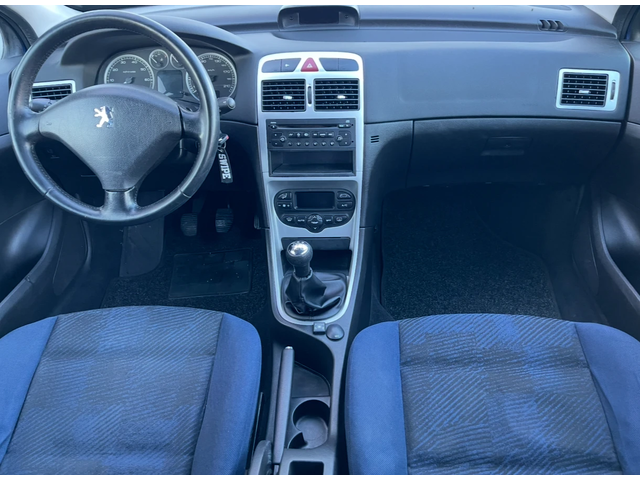 Peugeot 307 1, 6i GPL, климатрон., ел.пак., борд., обслужен-от - автомобили, коли, обяви за нови и употребявани 10