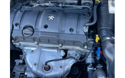 Peugeot 307 1, 6i GPL, климатрон., ел.пак., борд., обслужен-от - автомобили, коли, обяви за нови и употребявани 14