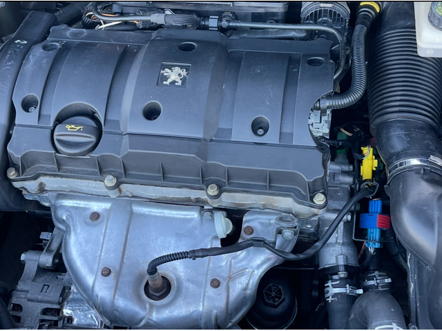 Peugeot 307 1, 6i GPL, климатрон., ел.пак., борд., обслужен-от - автомобили, коли, обяви за нови и употребявани 14