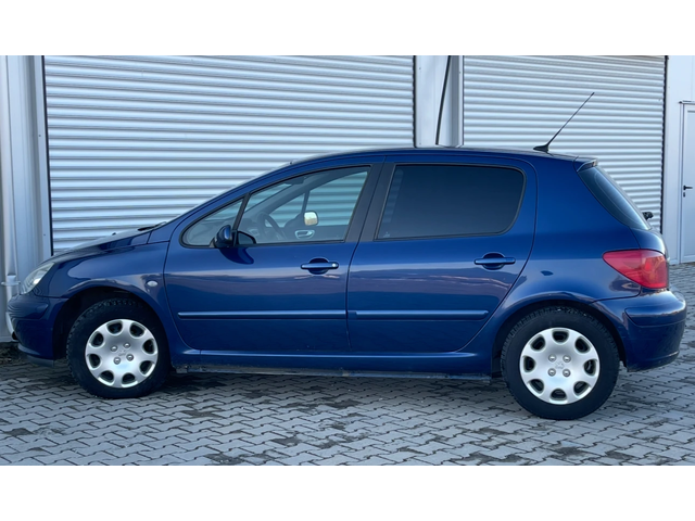 Peugeot 307 1, 6i GPL, климатрон., ел.пак., борд., обслужен-от - автомобили, коли, обяви за нови и употребявани 2