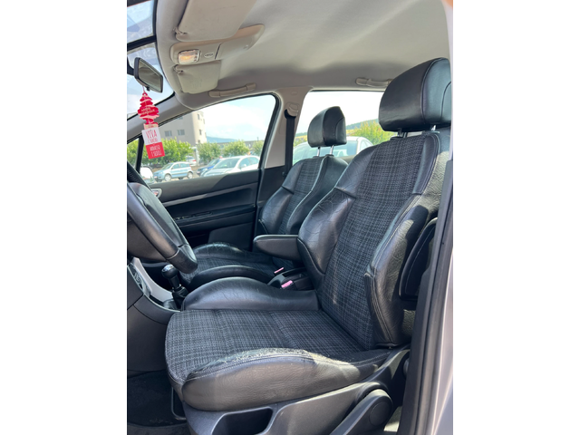 Peugeot 307 1.6i - автомобили, коли, обяви за нови и употребявани 9