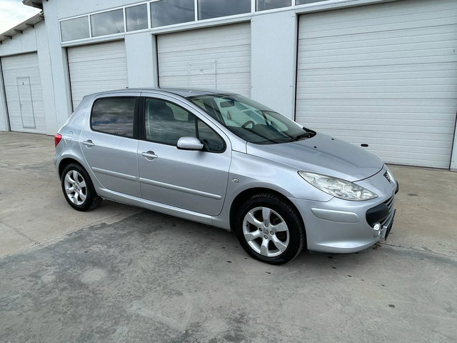 Peugeot 307 1.6hdi 90k.c* NOVA* UNIKAT* - автомобили, коли, обяви за нови и употребявани 11