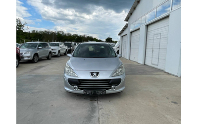 Peugeot 307 1.6hdi 90k.c* NOVA* UNIKAT* - автомобили, коли, обяви за нови и употребявани 9