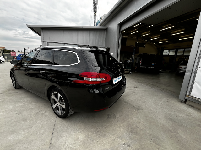 Peugeot 308 1.2 e-THP Allure - автомобили, коли, обяви за нови и употребявани 6