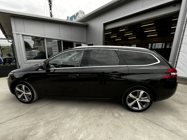 Peugeot 308 1.2 e-THP Allure - автомобили, коли, обяви за нови и употребявани 7