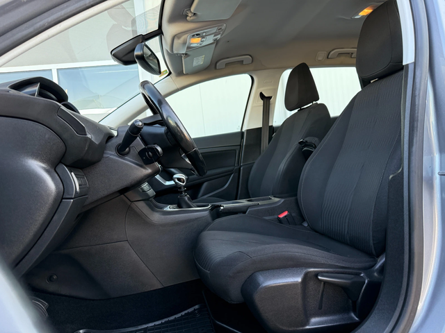 Peugeot 308 6B - автомобили, коли, обяви за нови и употребявани 10
