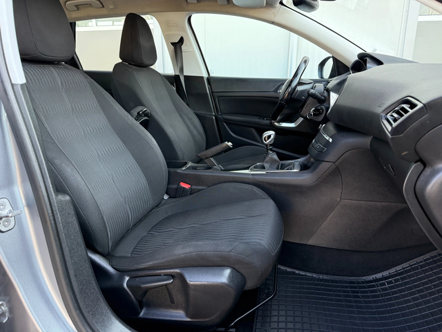 Peugeot 308 6B - автомобили, коли, обяви за нови и употребявани 11