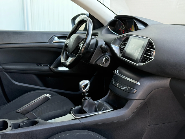 Peugeot 308 6B - автомобили, коли, обяви за нови и употребявани 15