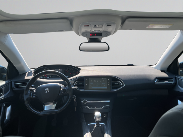 Peugeot 308 - автомобили, коли, обяви за нови и употребявани 12