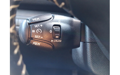 Peugeot 308 - автомобили, коли, обяви за нови и употребявани 9