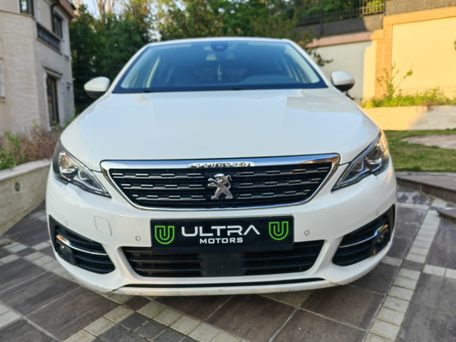 Peugeot 308, 2018 г., 217880 км, 120 к.с. - автомобили, коли, обяви за нови и употребявани 0