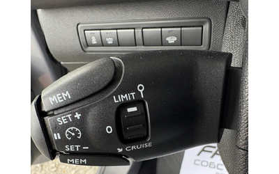 Peugeot 308 2.0 HDI - автомобили, коли, обяви за нови и употребявани 10