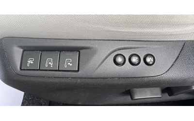 Peugeot 308 2.0 HDI - автомобили, коли, обяви за нови и употребявани 14