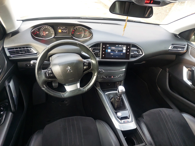 Peugeot 308 1, 6e-HDi 116ps ALLURE - автомобили, коли, обяви за нови и употребявани 5