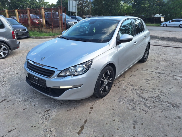 Peugeot 308 1, 2 I - автомобили, коли, обяви за нови и употребявани 0