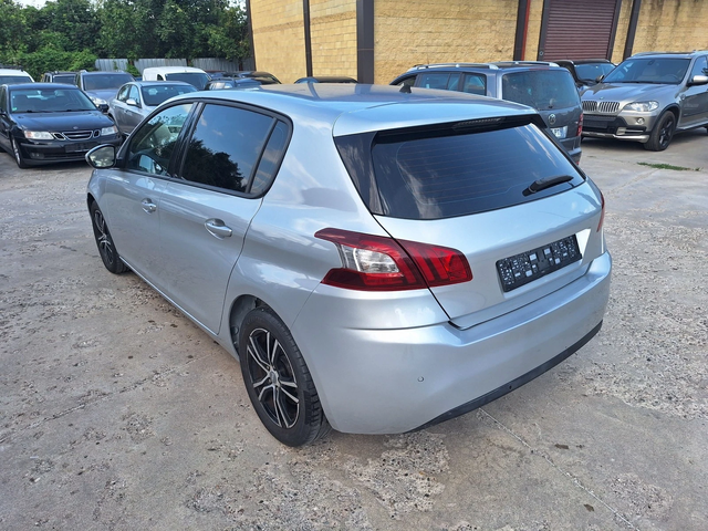Peugeot 308 1, 2 I - автомобили, коли, обяви за нови и употребявани 2