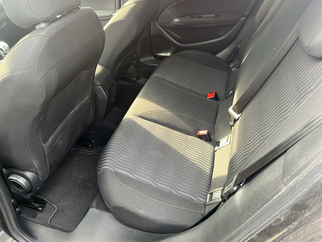 Peugeot 308 - автомобили, коли, обяви за нови и употребявани 10