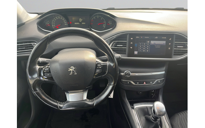 Peugeot 308 - автомобили, коли, обяви за нови и употребявани 8