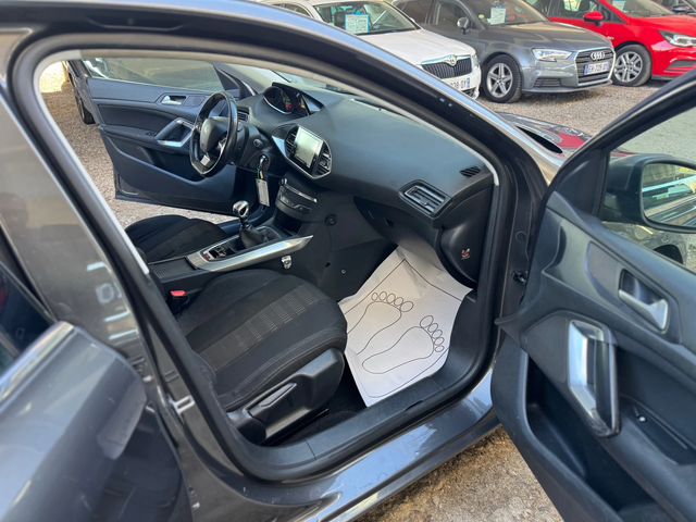 Peugeot 308 2.0e-HDI-NAVI-EURO6-6ск - автомобили, коли, обяви за нови и употребявани 11