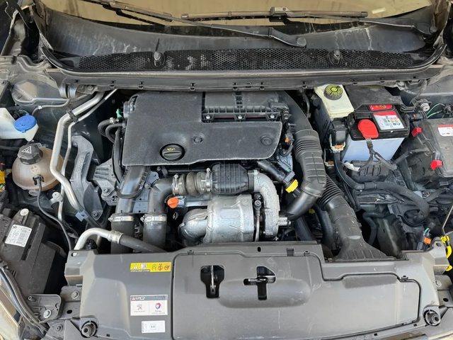 Peugeot 308 1.6eHDI-AUTOMAT-NAVI-камера - автомобили, коли, обяви за нови и употребявани 14