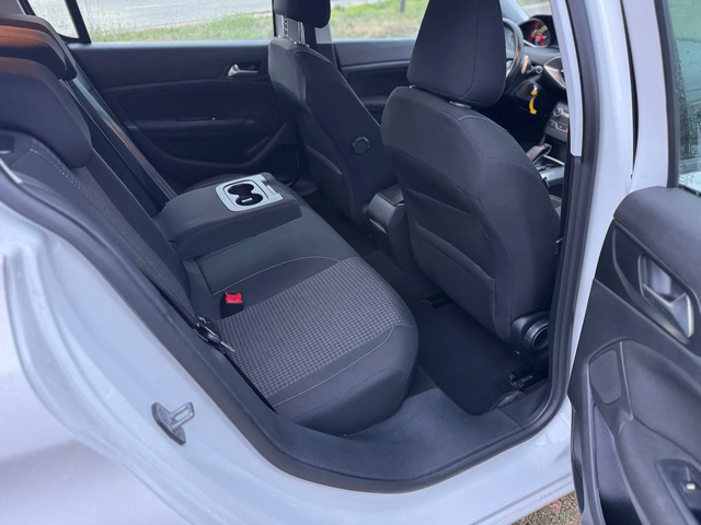 Peugeot 308 1.5HDI-EAT8-131-NAVI-EURO6 - автомобили, коли, обяви за нови и употребявани 12