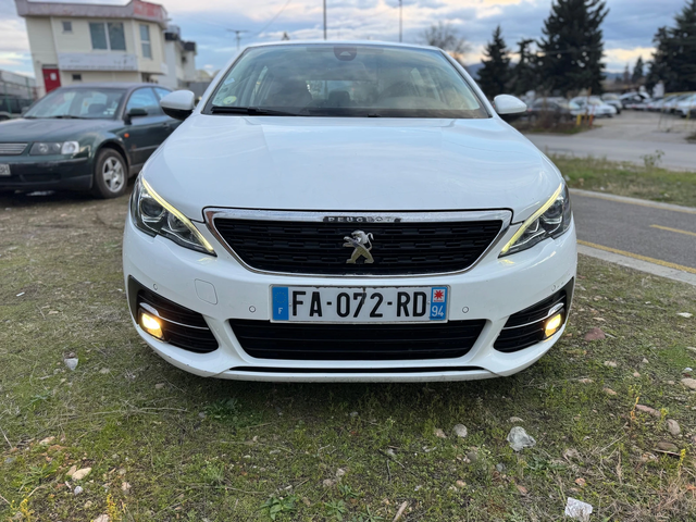 Peugeot 308 1.5HDI-EAT8-131-NAVI-EURO6 - автомобили, коли, обяви за нови и употребявани 2